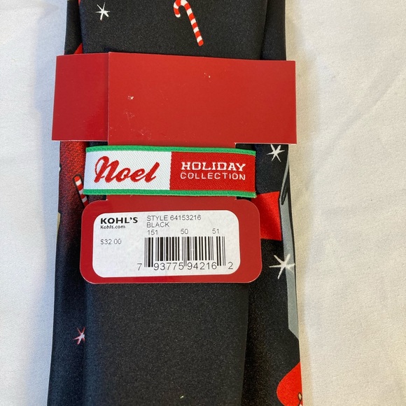 Holiday Cheer - Picture 3 of 3